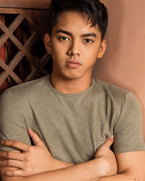 sean de guzman scandal|MOVIEGOER: 'Hugas:' How actors wash, clean up before and .